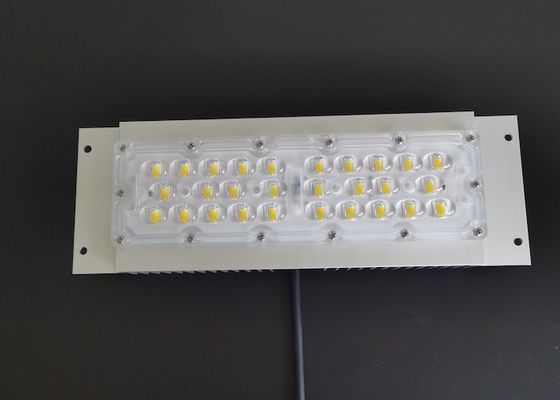 7070 SMD 28 LED Street Light Module 158X103 DEGREE Outdoor Light Lens With Heatsink