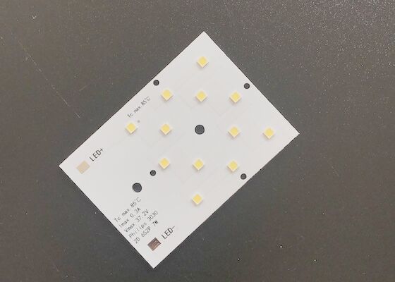 شراء SMD3030 12LEDs وحدة الألومنيوم PCB المجلس 50x50mm 6W-10W التصنيع عبر الإنترنت