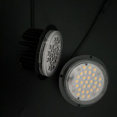IP66 مقاوم للماء أبيض دافئ 2700K-6000K LED المصابيح العشبية وحدة مع زاوية 90 درجة شعاع