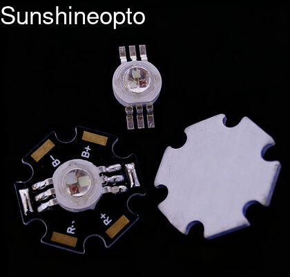صمام ثنائي باعث للضوء LED عالي الطاقة 3 واط RGB مع زاوية شعاع 120 درجة وتصميم على شكل نجمة