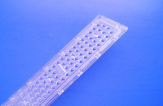 عدسة مصباح شارع LED SMD 3030 بقوة 50 واط مع زاوية رأسية 136 × 78 درجة ومادة PC من الدرجة البصرية